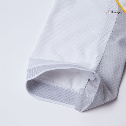 HUIJSEN #24 Real Madrid Thuis Spelersversie Voetbalshirt 2025/26 - Slim Fit