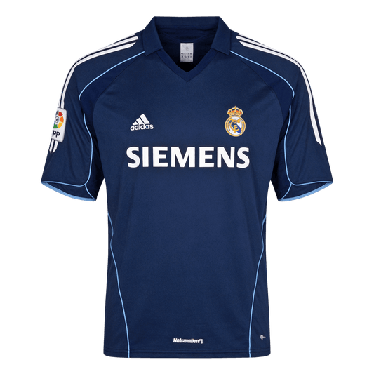 Retro Real Madrid Uit Voetbalshirt 2005/06 - voorkant